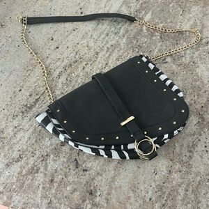 Primark crossbody purse zebra Women's Bag used like new